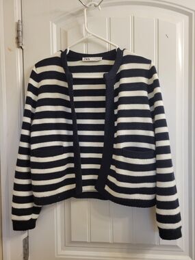 2/$25 Zara Navy & White Striped Open-Front Cardigan